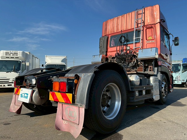 2016年 UDトラックス 37990kg積載 No.2085
