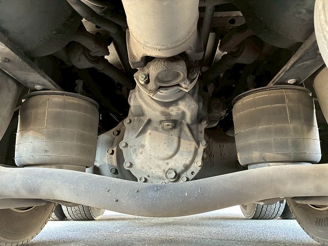 2017年 日野 プロフィア 13500kg積載 No.2081