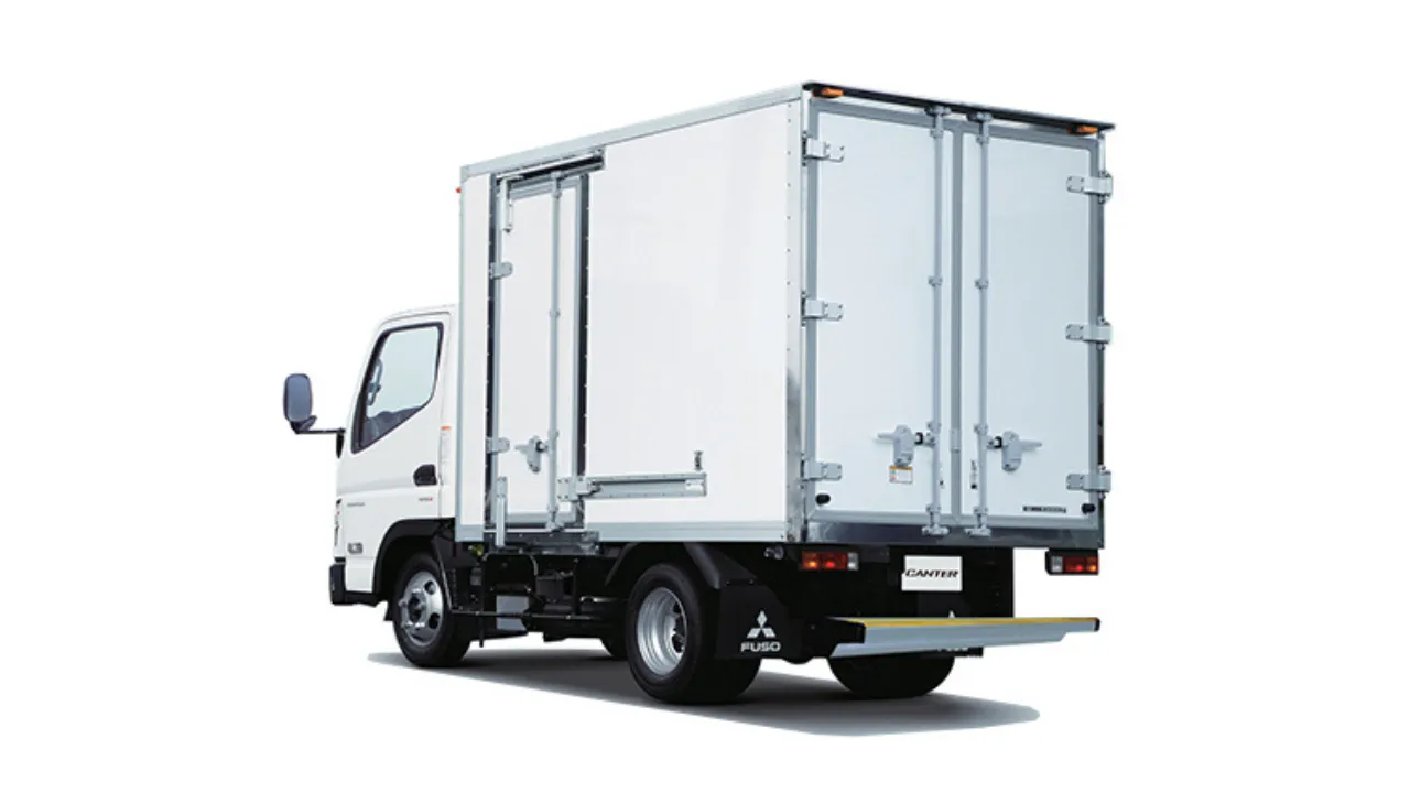 キャンター冷凍車