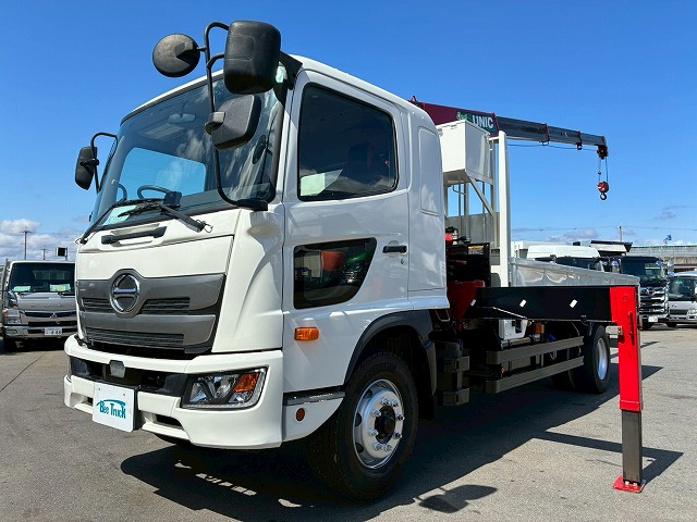 K-2117 2KG-FE2ABA  保証対象車両 H30 日野 増トンレンジャー 4段クレーン ワンオーナー フルキャブ/ベッド付き 古河ユニック UNIC 2.93t ラジコン フックイン 角足アウトリガー ジャッキ 240馬力 6速 MT マニュアル 7t 8t 14t 中型 大型 カーゴクレーン（4枚目）