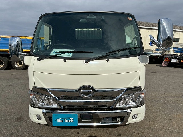 K-2103 2RG-XZU600T 保証対象車両 車検付 令和8年8月迄 R5 日野 デュトロ ダンプ ワンオーナー 4ナンバー 極東開発工業 全低床 フルフラットロー 150馬力 6速 MT マニュアル 5トン限定・準中型免許 2t 5t 小型 土砂ダンプ(13枚目)