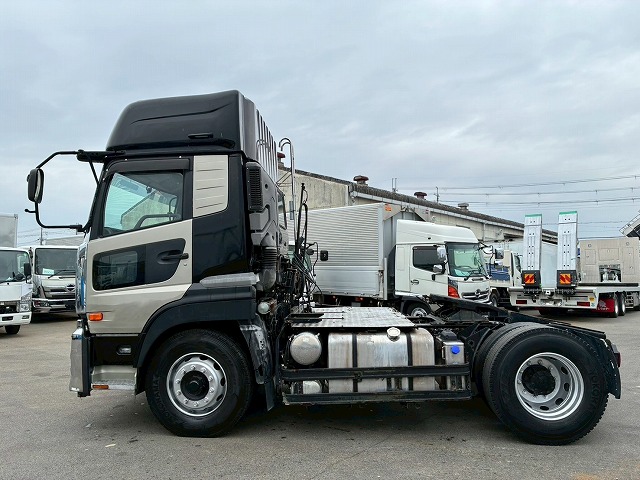 2067 QPG-GK5XAB H29 UDトラックス クオン トラクターヘッド シングルヘッド ハイルーフ 第5輪荷重 11500kg 11.5トン エスコット AT 410馬力 B尺 10t 45t 大型 牽引 1デフヘッド（10枚目）