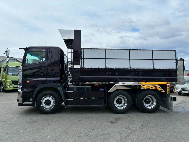 K-2160 2DG-FS1AGA  車検付 令和9年3月迄 R2 日野 プロフィア ダンプ ワンオーナー 6×4 3軸2デフ 永久磁石式リターダ 新明和工業 380馬力 7速 MT マニュアル 10t 20t 大型 土砂ダンプ（13枚目）