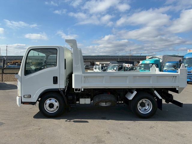 2101 ローダーダンプ 3.6トン積載 155馬力 スライドダンプ 重機運搬車　☆桜の蕾が小さい頃にご成約いただきました☆　静岡県（12枚目）