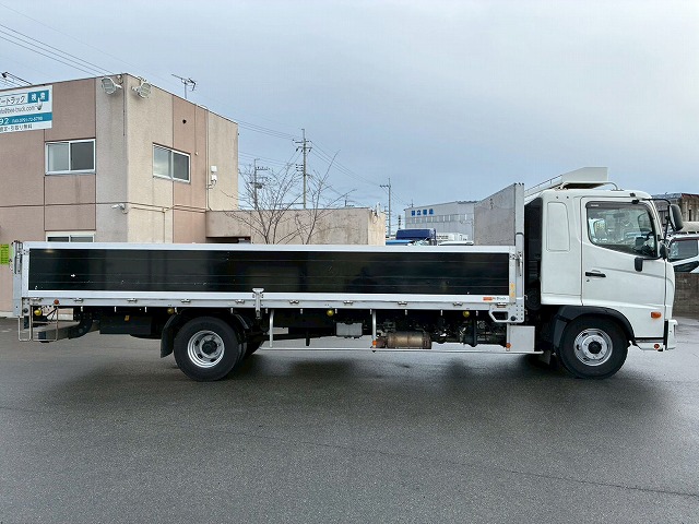 2080 2PG-FD2ABA  H30 日野 レンジャー アルミブロック フルキャブ ベッド付き 6200 フルワイド トランテックス 3.6トン積載 6速 MT マニュアル 4t 8t 中型 平ボディ（12枚目）