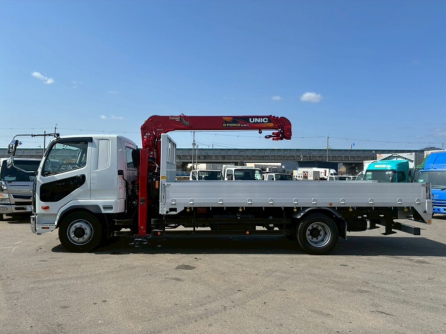K-2148 2KG-FK62FZ 保証対象車両 R5 三菱ふそう 増トンファイター 4段セルフクレーン フルキャブ/ベッド付き 古河ユニック UNIC ラジコン フックイン ハイジャッキ ロングジャッキ アルミブロック 240馬力 6速 MT マニュアル 7.5t 14t 中型 大型 回送車 重機運搬車(14枚目)