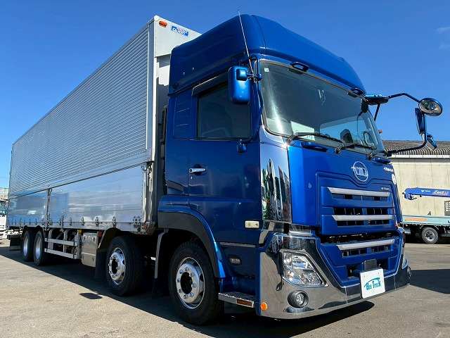 2122 2PG-CG5CA  H29 UDトラックス クオン アルミウイング ハイルーフ 8×4 4軸低床2デフ 後輪エアサス 日本トレクス エスコットⅥ AT 390馬力 10t 25t 大型 バン 箱車（13枚目）