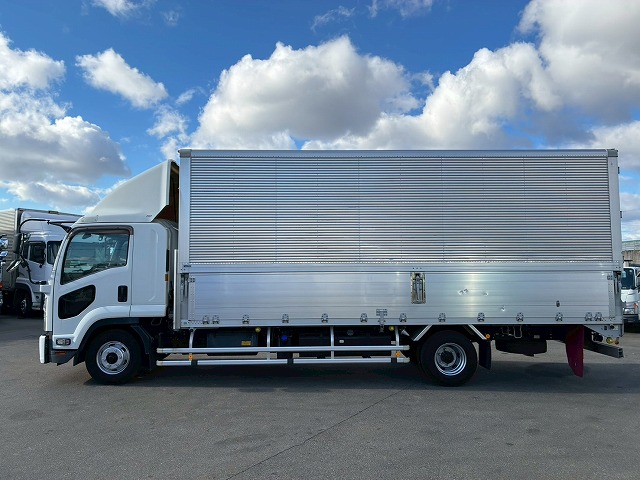 2072 2RG-FRR90S2  ★車検付！令和8年7月迄★ワンオーナー！★ ◆2.95トン積載！◆6200ボディ×標準幅！◆  ◎内高：240cm！◎フルキャブ/ベッド付！◎　成約★　岩手県（15枚目）