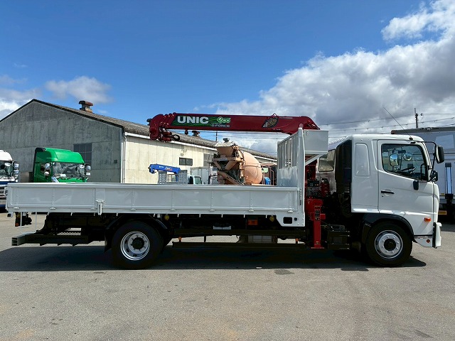 K-2117 2KG-FE2ABA  保証対象車両 H30 日野 増トンレンジャー 4段クレーン ワンオーナー フルキャブ/ベッド付き 古河ユニック UNIC 2.93t ラジコン フックイン 角足アウトリガー ジャッキ 240馬力 6速 MT マニュアル 7t 8t 14t 中型 大型 カーゴクレーン（16枚目）