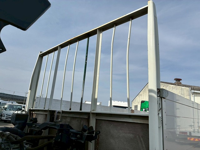 2177 2KG-FD2ABA  R2 レンジャー アルミブロック フルキャブ/ベッド付き 6200 標準幅 リーフサスペンション 5方開アオリ ハイブロック プロシフト AT セミオートマ 4t 8t 中型 平ボディ キャブオーバー（14枚目）