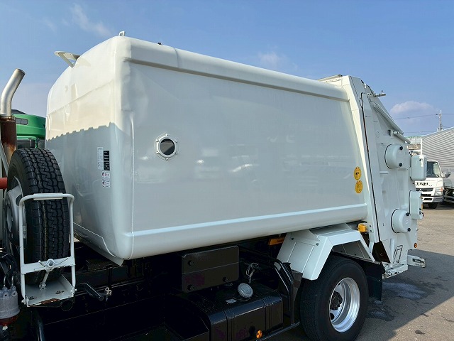 2118 連続作動車 汚水タンク 巻き込み式 ダンプ排出 清掃車 ごみ収集車　☆卒業式の多い時期にご成約いただきました☆　岡山県（15枚目）