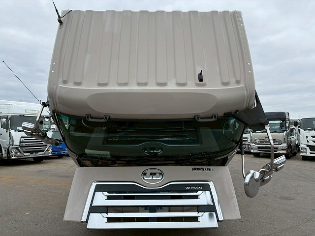 2099 2PG-CW5AL  ★車検付！令和9年2月迄★ワンオーナー！★ ◆6×4！3軸2デフ◆永久磁石式リターダ！◆  ◎カスタム仕様！◎新明和製・額縁アオリ！◎　成約！島根県（15枚目）