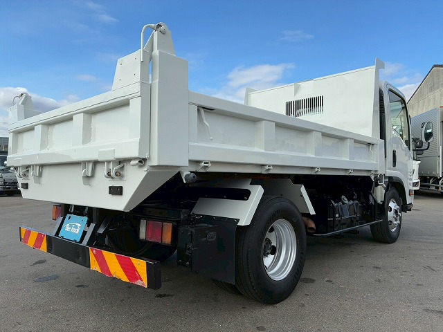 2101 ローダーダンプ 3.6トン積載 155馬力 スライドダンプ 重機運搬車　☆桜の蕾が小さい頃にご成約いただきました☆　静岡県（16枚目）