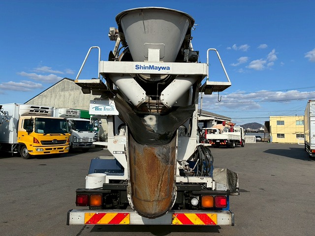 2159 QKG-FK72FZ 保証対象車両 車検付 令和8年12月迄 H27 三菱ふそう 増トンファイター コンクリートミキサー車 新明和工業 6.3立米 ショートキャブ/ベッドレス 240馬力 6速 MT マニュアル 8トン積載 8t 15t 中型 増トン コンクリ作業車(17枚目)