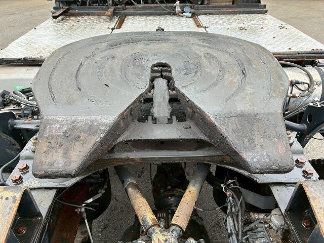 2067 QPG-GK5XAB H29 UDトラックス クオン トラクターヘッド シングルヘッド ハイルーフ 第5輪荷重 11500kg 11.5トン エスコット AT 410馬力 B尺 10t 45t 大型 牽引 1デフヘッド（16枚目）