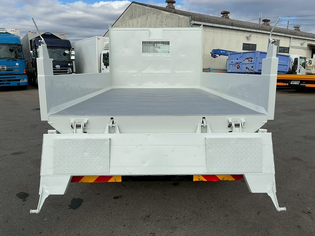 2101 ローダーダンプ 3.6トン積載 155馬力 スライドダンプ 重機運搬車　☆桜の蕾が小さい頃にご成約いただきました☆　静岡県（17枚目）