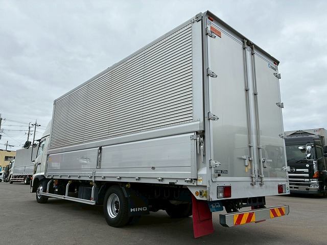 2100 2PG-FD2ABG ☆★ハイルーフ!★後輪エアサス!★☆ ◆6200×フルワイド!◆内高:242cm!◆ ◎2.7トン積載!◎240馬力!◎6速MT!◎ 成約! 神奈川県(19枚目)