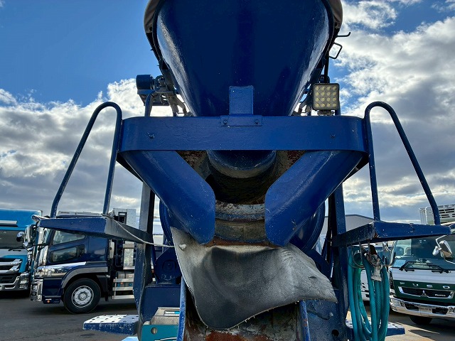 2065 BKG-NKR85N  ☆★車検付！★3トン積載！★☆ ◆KYB製・2.5立米！◆電動ホッパー！◆  ◎6速マニュアル！◎150馬力ターボ！◎　ご成約★　香川県（19枚目）