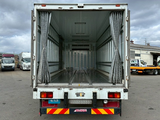 2146 TKG-FD7JKAG  H24 日野 レンジャー 冷蔵冷凍車 フルキャブ/ベッド付き 後輪エアサス 東芝 TOSHIBAキャリア -30℃低温設定 スタンバイ装置 キーストンフロア ジョロダーレール 6速 MT マニュアル 4t 8t 中型 冷凍バン チルド（18枚目）