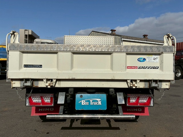 K-2103 2RG-XZU600T 保証対象車両 車検付 令和8年8月迄 R5 日野 デュトロ ダンプ ワンオーナー 4ナンバー 極東開発工業 全低床 フルフラットロー 150馬力 6速 MT マニュアル 5トン限定・準中型免許 2t 5t 小型 土砂ダンプ(21枚目)