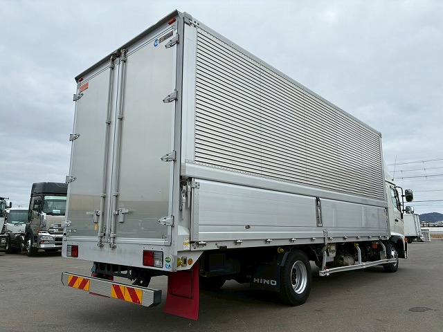 2100 2PG-FD2ABG ☆★ハイルーフ!★後輪エアサス!★☆ ◆6200×フルワイド!◆内高:242cm!◆ ◎2.7トン積載!◎240馬力!◎6速MT!◎ 成約! 神奈川県(20枚目)