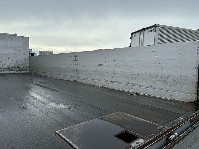 2080 2PG-FD2ABA  H30 日野 レンジャー アルミブロック フルキャブ ベッド付き 6200 フルワイド トランテックス 3.6トン積載 6速 MT マニュアル 4t 8t 中型 平ボディ（20枚目）