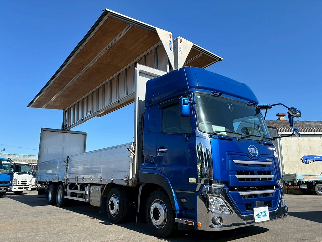 2122 2PG-CG5CA  H29 UDトラックス クオン アルミウイング ハイルーフ 8×4 4軸低床2デフ 後輪エアサス 日本トレクス エスコットⅥ AT 390馬力 10t 25t 大型 バン 箱車（3枚目）