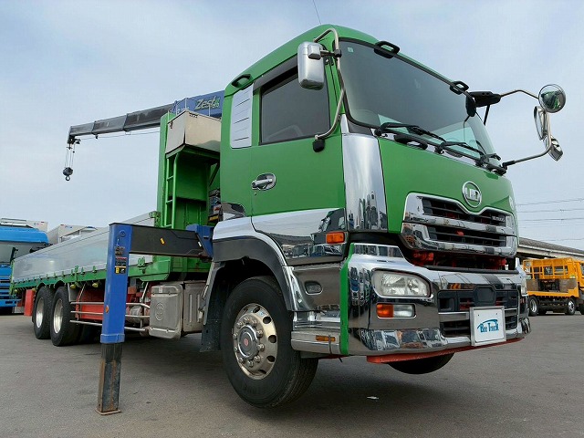 K-2128 QPG-CD5ZA  車検付 令和8年11月迄 H27 UDトラックス クオン 4段クレーン ラジコン フックイン TADANO タダノ 永久磁石式リターダ 7速 MT マニュアル 10t 25t 大型 ユニック車 カーゴクレーン（4枚目）