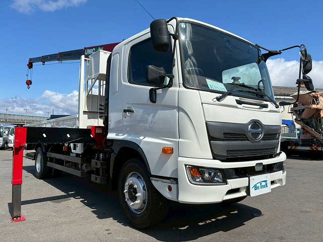 K-2117 2KG-FE2ABA  保証対象車両 H30 日野 増トンレンジャー 4段クレーン ワンオーナー フルキャブ/ベッド付き 古河ユニック UNIC 2.93t ラジコン フックイン 角足アウトリガー ジャッキ 240馬力 6速 MT マニュアル 7t 8t 14t 中型 大型 カーゴクレーン（5枚目）
