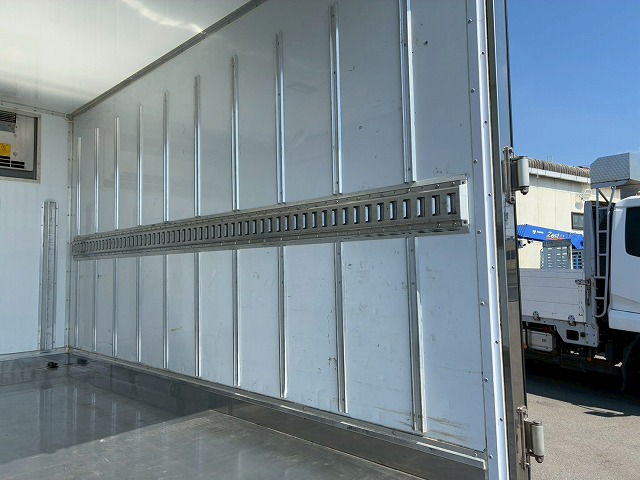 2167 TPG-FBA50 H29 キャンター 冷蔵冷凍車 -30℃低温設定 標準幅 ショート 10尺ボディ 左サイド扉 5トン限定・準中型免許 5速 MT マニュアル 2t 5t 小型 冷凍バン 箱車（21枚目）