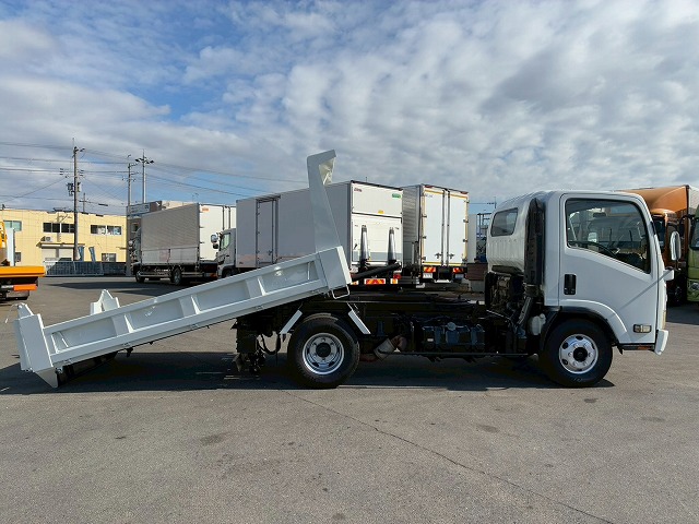 2101 ローダーダンプ 3.6トン積載 155馬力 スライドダンプ 重機運搬車　☆桜の蕾が小さい頃にご成約いただきました☆　静岡県（21枚目）