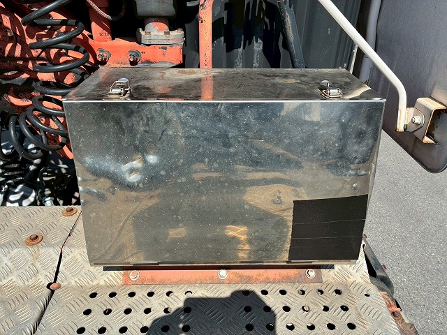 2166 LKG-SH1EDAG  H23 日野 トラクターヘッド ハイルーフ 後輪エアサス 海コン緩和 第5輪荷重 11500kg 11.5トン 永久磁石式リターダ 410馬力 プロシフト AT セミオートマ 10t 46t 大型 牽引 シングルヘッド（22枚目）