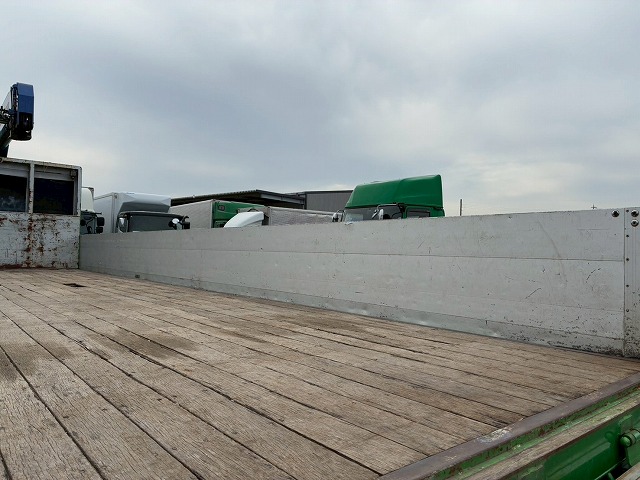 K-2128 QPG-CD5ZA  車検付 令和8年11月迄 H27 UDトラックス クオン 4段クレーン ラジコン フックイン TADANO タダノ 永久磁石式リターダ 7速 MT マニュアル 10t 25t 大型 ユニック車 カーゴクレーン（23枚目）