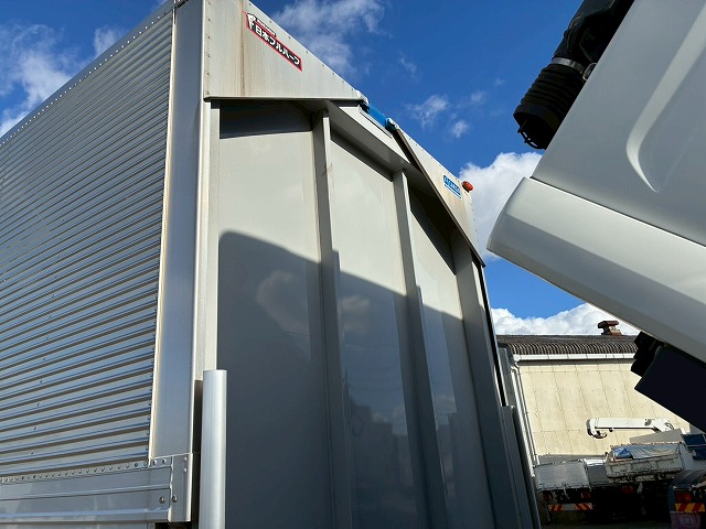 2072 2RG-FRR90S2  ★車検付！令和8年7月迄★ワンオーナー！★ ◆2.95トン積載！◆6200ボディ×標準幅！◆  ◎内高：240cm！◎フルキャブ/ベッド付！◎　成約★　岩手県（24枚目）