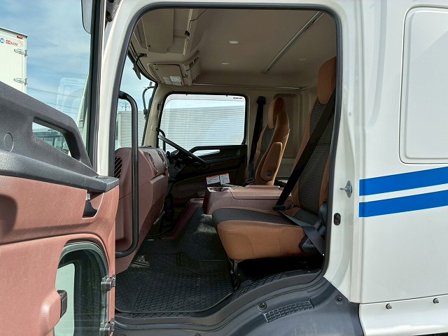 2177 2KG-FD2ABA  R2 レンジャー アルミブロック フルキャブ/ベッド付き 6200 標準幅 リーフサスペンション 5方開アオリ ハイブロック プロシフト AT セミオートマ 4t 8t 中型 平ボディ キャブオーバー（23枚目）