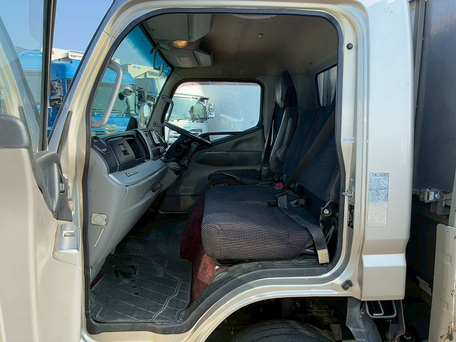 K-2134 TPG-FEB50 ☆★カスタム仕様！★ワイド×ロング！★☆ ◆150馬力・ターボ！◆5速マニュアル車！◆  ◎2トン積載！◎5トン限定・準中型免許！◎　ご成約★　兵庫県（26枚目）