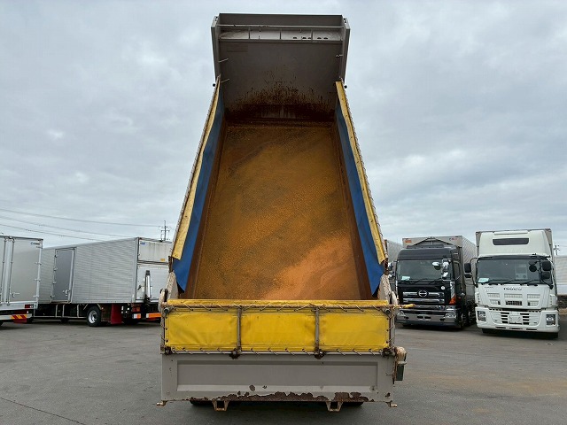 2099 2PG-CW5AL  ★車検付！令和9年2月迄★ワンオーナー！★ ◆6×4！3軸2デフ◆永久磁石式リターダ！◆  ◎カスタム仕様！◎新明和製・額縁アオリ！◎　成約！島根県（25枚目）