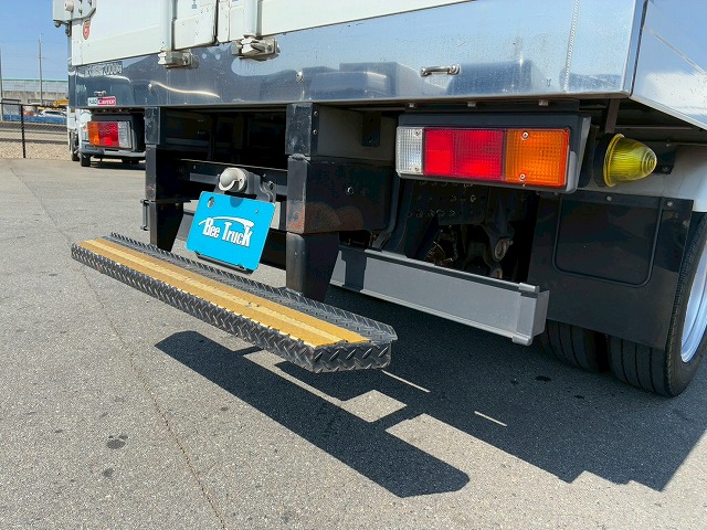 2167 TPG-FBA50 H29 キャンター 冷蔵冷凍車 -30℃低温設定 標準幅 ショート 10尺ボディ 左サイド扉 5トン限定・準中型免許 5速 MT マニュアル 2t 5t 小型 冷凍バン 箱車（25枚目）