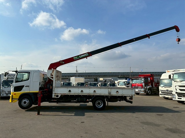 K2107 2KG-FD2ABA 保証対象車両 車検付 令和8年11月迄 H29 日野 レンジャー 4段クレーン ワンオーナー フルキャブ/ベッド付き 古河ユニック UNIC ラジコン フックイン 角足アウトリガー 6速 MT マニュアル 4t 8t 中型 カーゴクレーン（28枚目）