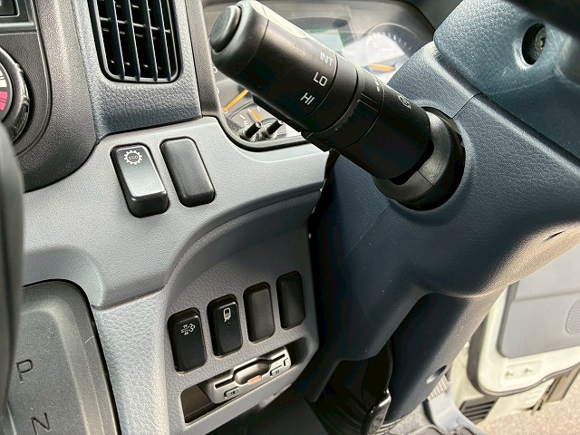 2070 TKG-FBA20  保証対象車両 車検付 令和8年4月迄 H28 三菱ふそう キャンター ダブルキャブ Wキャブ 4ナンバー 乗車定員 6人 リアヒーター 2トン積載 5トン限定 準中型免許 デュオニック AT オートマ 2t 5t 小型 平ボディ（27枚目）