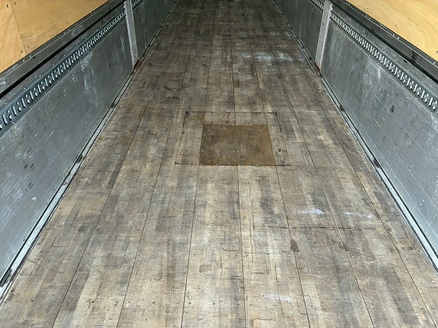 2174 QPG-FW1EXEG  H29 日野 プロフィア アルミウイング ハイルーフ 8×4 4軸低床2デフ 後輪エアサス 永久磁石式リターダ 背高 380馬力 E13C プロシフト AT セミオートマ 10t 25t 大型 バン 箱車（26枚目）