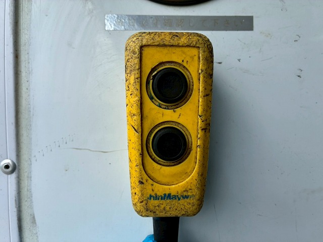 2149 TKG-FRR90S2 H26 いすゞ フォワード 冷蔵冷凍車 格納式パワーゲート フルキャブ/ベッド付き 東プレ -30℃低温設定 格納式パワーゲート PG 左サイド扉 6速 MT マニュアル 4t 8t 中型 冷凍バン 箱車(28枚目)