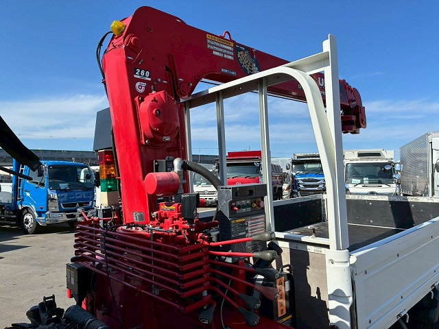 2133 2RG-NMR88R 保証対象車両 R3 いすゞ エルフ 4段クレーン ハイキャブ ショート 10尺ボディ 3トン積載 古河ユニック UNIC ラジコン フックイン 150馬力 6速 MT マニュアル 3t 7t 小型 ユニック車 カーゴクレーン(29枚目)