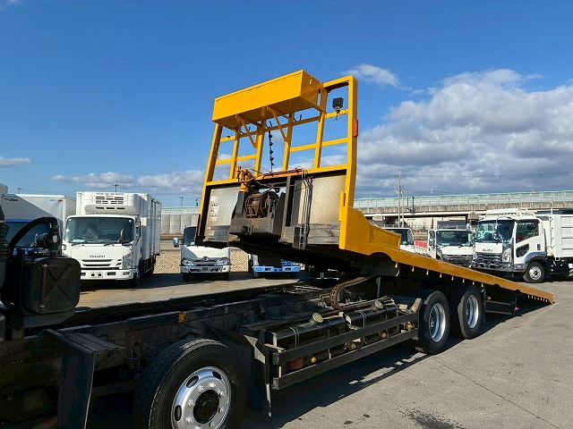 2102 KL-CG55K  車検付 令和8年8月迄 H16 日産ディーゼル UDトラックス ビッグサム セーフティローダー 8×4 4軸低床2デフ リーフサスペンション 花見台 ウインチ ラジコン 400馬力 RH8 V8型 生エンジン 7速 MT マニュアル 10t 25t 大型 セルフ 重機運搬車 回送車（28枚目）