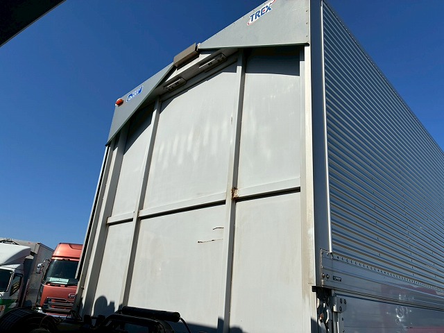 2122 2PG-CG5CA  H29 UDトラックス クオン アルミウイング ハイルーフ 8×4 4軸低床2デフ 後輪エアサス 日本トレクス エスコットⅥ AT 390馬力 10t 25t 大型 バン 箱車（29枚目）