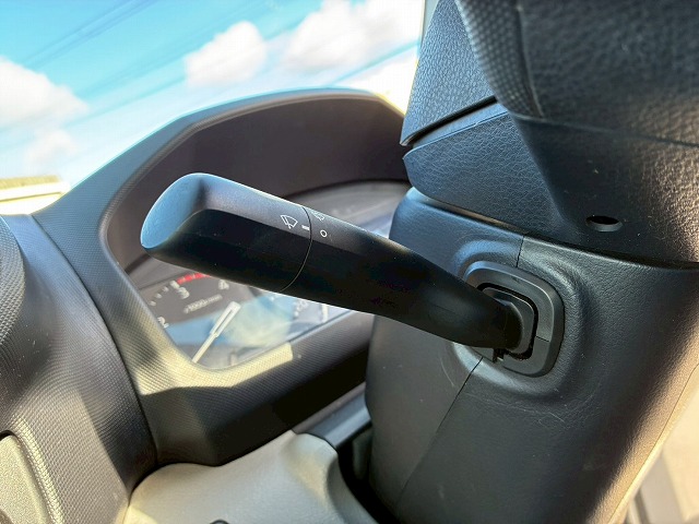 2088 2RG-XZU710M  保証対象車両 車検付 令和8年8月迄 R1 日野 デュトロ 平ボディ ワンオーナー ワイド ロング 2トン積載 6速 MT マニュアル 2t 5t 小型 キャブオーバー（31枚目）