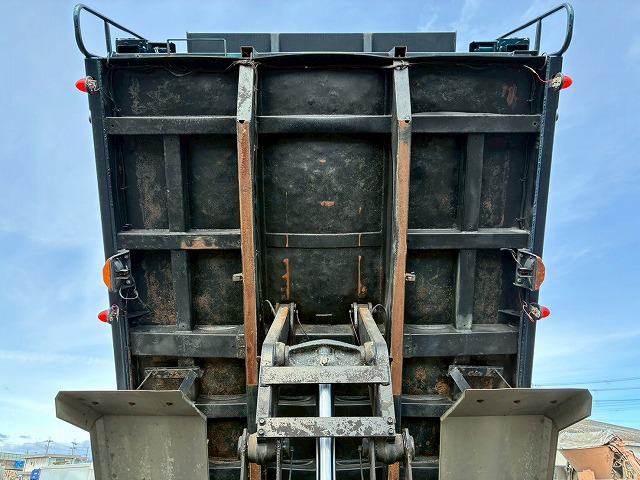 K-2162 LKG-FS1EKAA ☆★車検付!令和8年11月迄★Lゲート!★☆ ◆3軸2デフ!◆リーフサスペンション!◆ ◎エンジンリターダ!◎8トン積載!◎ 祝!ご成約★ 香川県(29枚目)