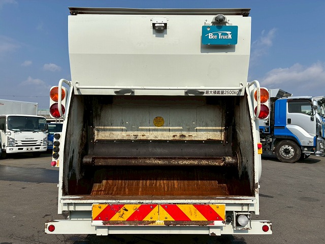 2118 連続作動車 汚水タンク 巻き込み式 ダンプ排出 清掃車 ごみ収集車　☆卒業式の多い時期にご成約いただきました☆　岡山県（30枚目）