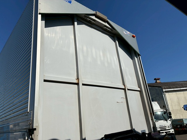 2122 2PG-CG5CA  H29 UDトラックス クオン アルミウイング ハイルーフ 8×4 4軸低床2デフ 後輪エアサス 日本トレクス エスコットⅥ AT 390馬力 10t 25t 大型 バン 箱車（30枚目）