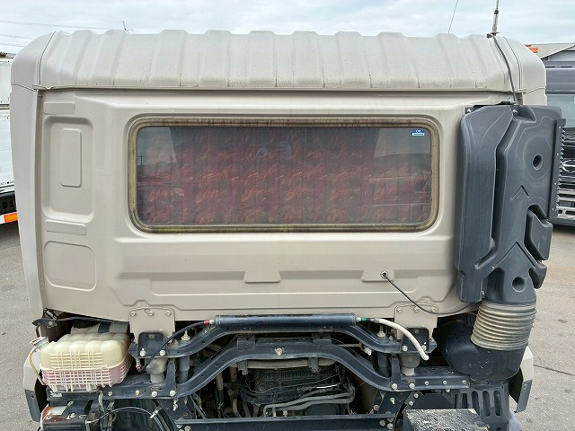 2099 2PG-CW5AL  ★車検付！令和9年2月迄★ワンオーナー！★ ◆6×4！3軸2デフ◆永久磁石式リターダ！◆  ◎カスタム仕様！◎新明和製・額縁アオリ！◎　成約！島根県（30枚目）